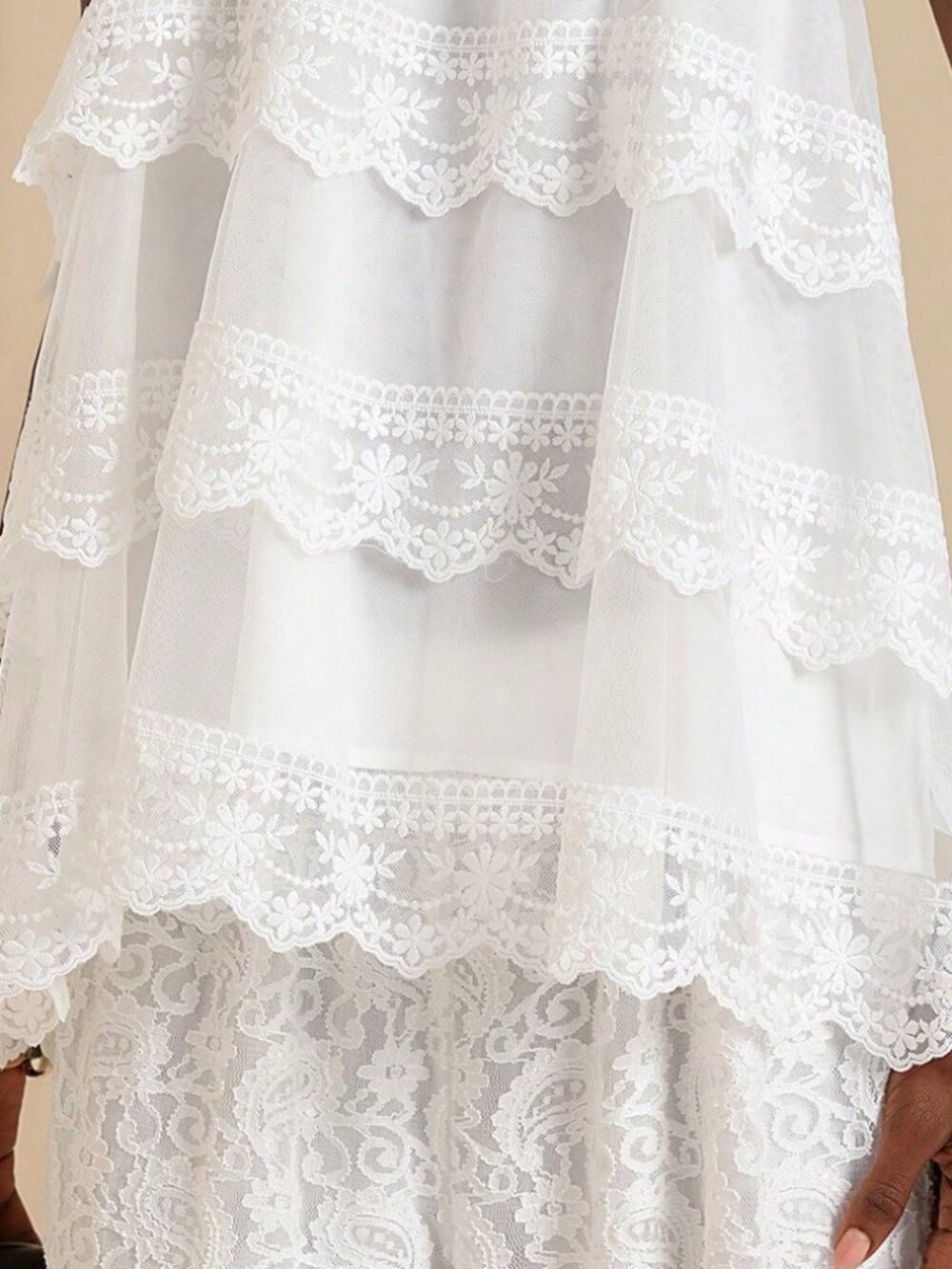 White Boho Women's Lace Trim Bandeau Top - Picture 5 of 5